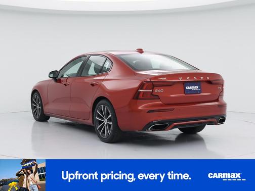 Red 2021 Volvo S60 T5 Momentum