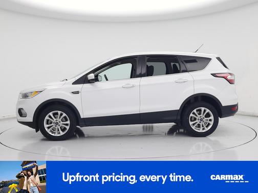 White 2017 Ford Escape SE