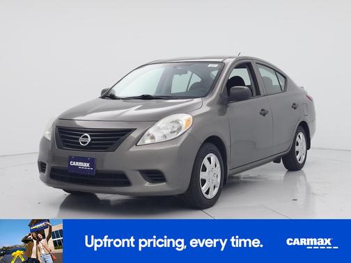 Gray 2014 Nissan Versa S Plus