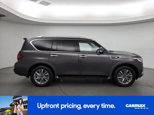 2023 INFINITI QX80 Luxe