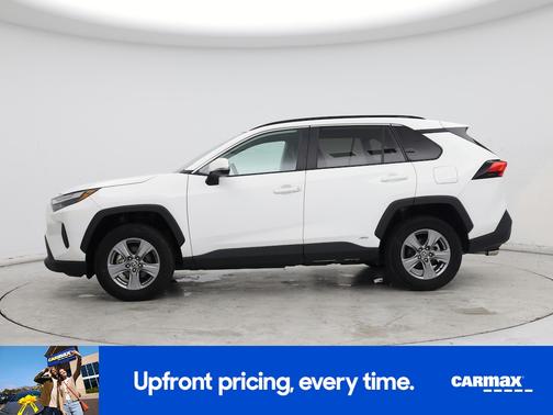 2022 Toyota RAV4 Hybrid XLE