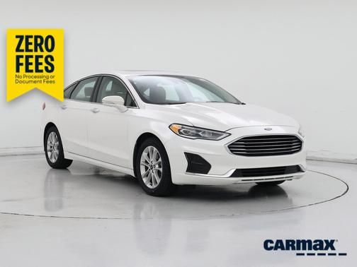 White 2019 Ford Fusion Hybrid SEL