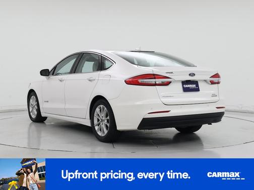 White 2019 Ford Fusion Hybrid SEL
