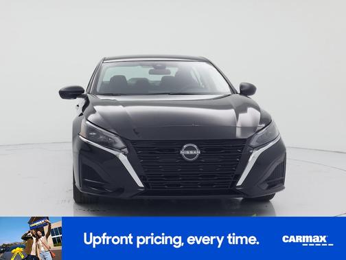 Black 2025 Nissan Altima SV