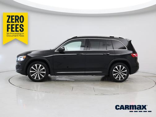 Black 2022 Mercedes-Benz GLB 250