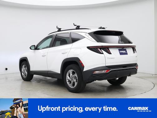 White 2023 Hyundai TUCSON SEL