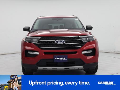 Red 2022 Ford Explorer XLT