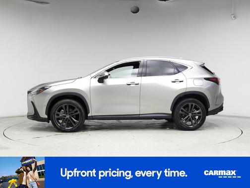 2022 Lexus NX 450h+ Luxury