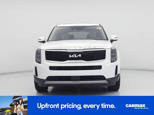White 2022 Kia Telluride EX