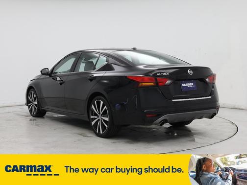 2022 Nissan Altima SR