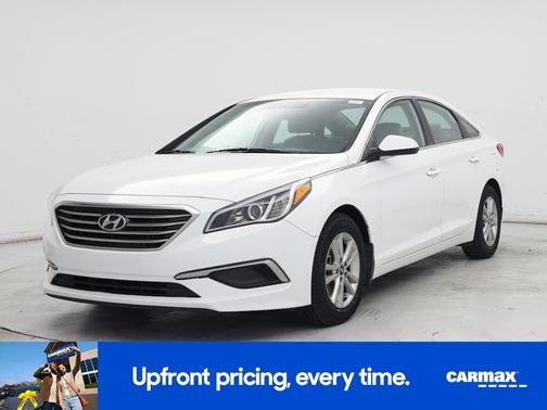 2017 Hyundai SONATA SE