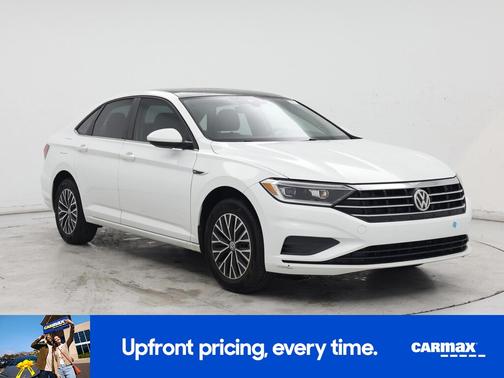 White 2019 Volkswagen Jetta SEL