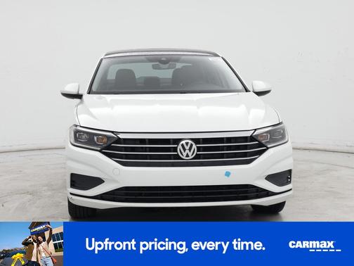 White 2019 Volkswagen Jetta SEL