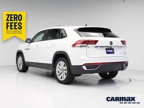 White 2022 Volkswagen Atlas Cross Sport SE