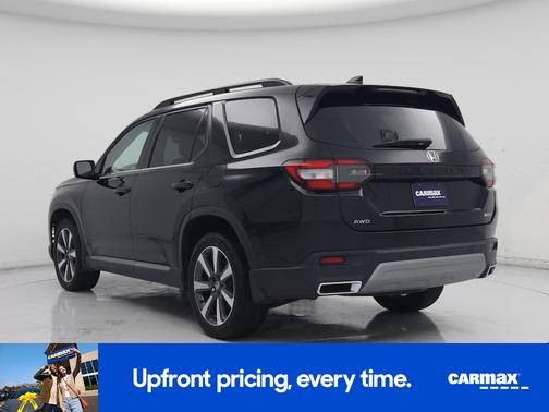 Black 2023 Honda Pilot Touring