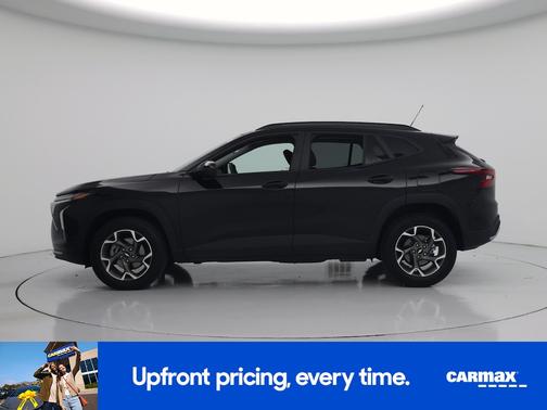 Black 2025 Chevrolet Trax LT