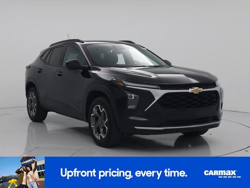 Black 2025 Chevrolet Trax LT
