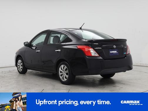 2015 Nissan Versa SV