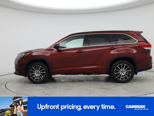 2017 Toyota Highlander SE