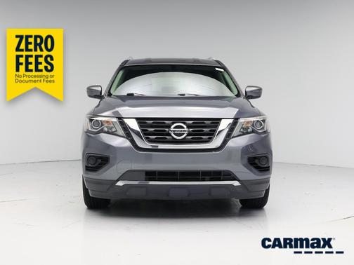 Gray 2018 Nissan Pathfinder S