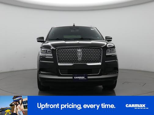 Black 2024 Lincoln Navigator Premiere