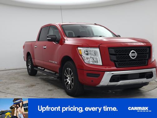2020 Nissan Titan SV