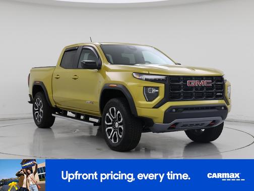 2023 GMC Canyon AT4