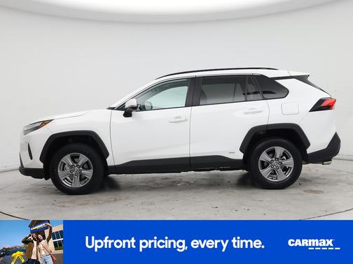 2022 Toyota RAV4 Hybrid XLE