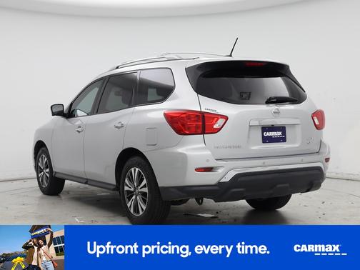 2018 Nissan Pathfinder SL