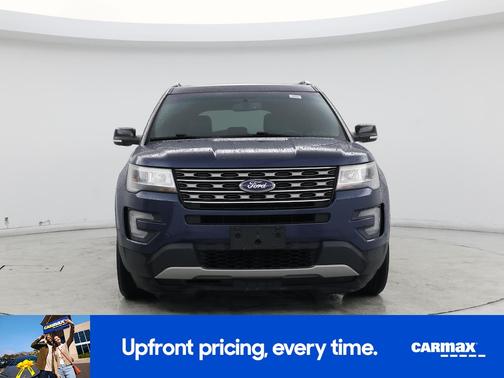 Blue 2016 Ford Explorer XLT