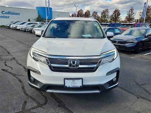2022 Honda Pilot Touring 7-Passenger
