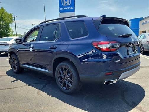 2025 Honda Pilot Touring+