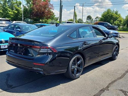 2025 Honda Accord Hybrid Sport-L