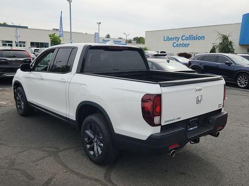 Platinum White Pearl 2023 Honda Ridgeline Sport
