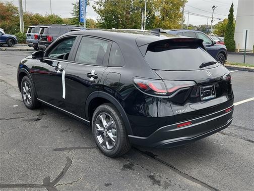 2026 Honda HR-V LX