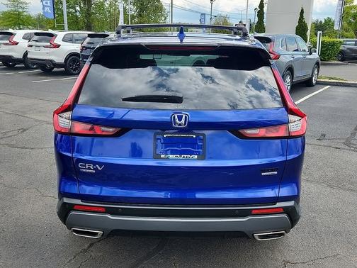 Still Night Pearl 2024 Honda CR-V Hybrid Sport Touring