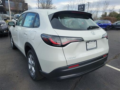 2025 Honda HR-V LX