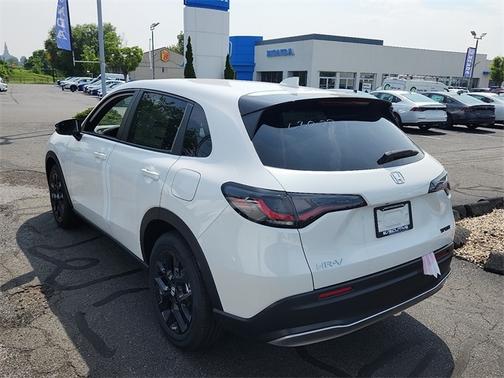 2025 Honda HR-V Sport
