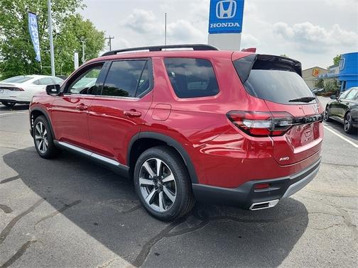 2025 Honda Pilot Elite