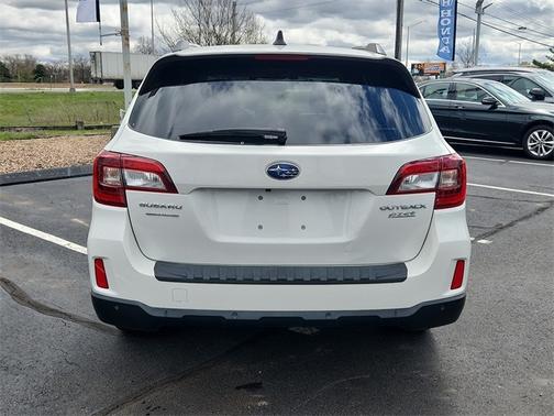 2017 Subaru Outback 2.5i Touring