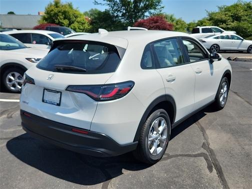 2025 Honda HR-V LX