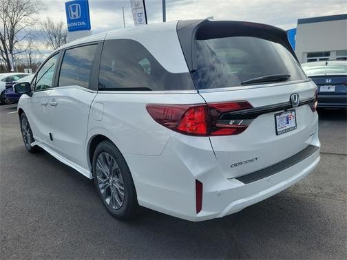 2025 Honda Odyssey Touring