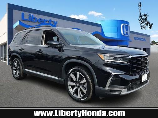 Black 2023 Honda Pilot Elite