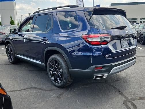 2025 Honda Pilot Touring+