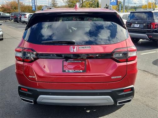 2025 Honda Pilot Touring+