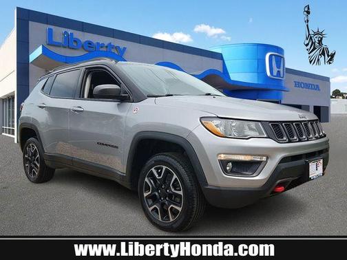 Billet Silver Metallic Clearcoat 2019 Jeep Compass Trailhawk