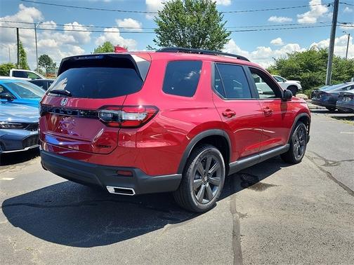 2025 Honda Pilot Sport