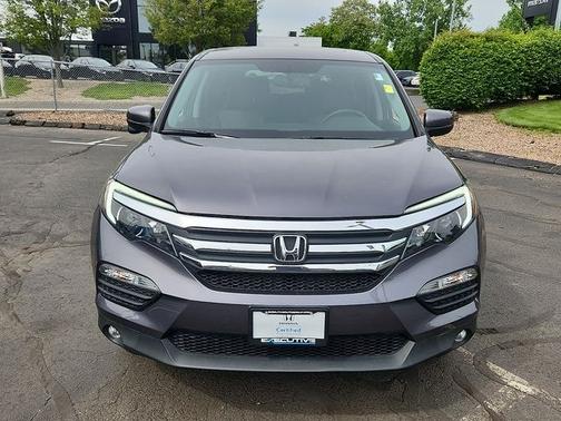 Gray 2017 Honda Pilot EX-L