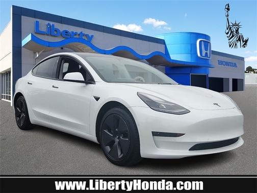 2022 Tesla Model 3 Long Range