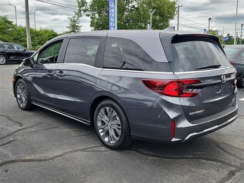 2025 Honda Odyssey Touring